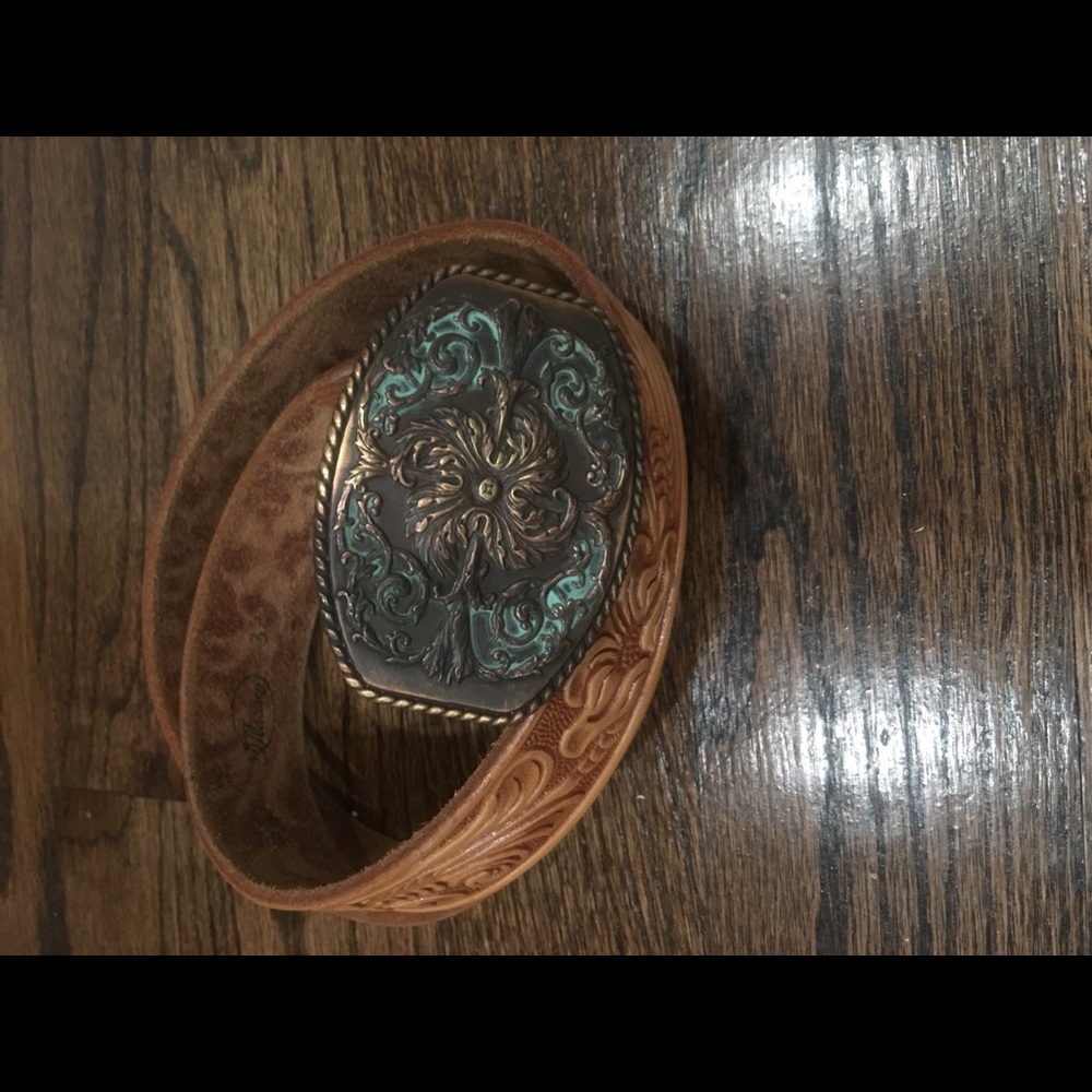 HAND TOOLED LEATHER BELT CUSTOM MADE BUCKLE MUST👀